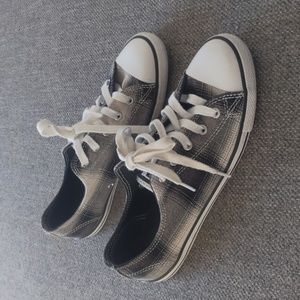 Plaid 8.5 Converse